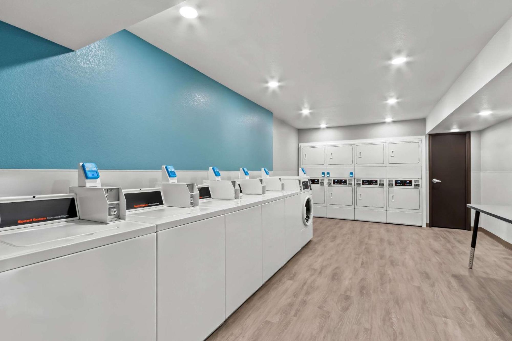 Woodspring Suites Gilbert - Mesa Gateway Airport Queen Creek Экстерьер фото