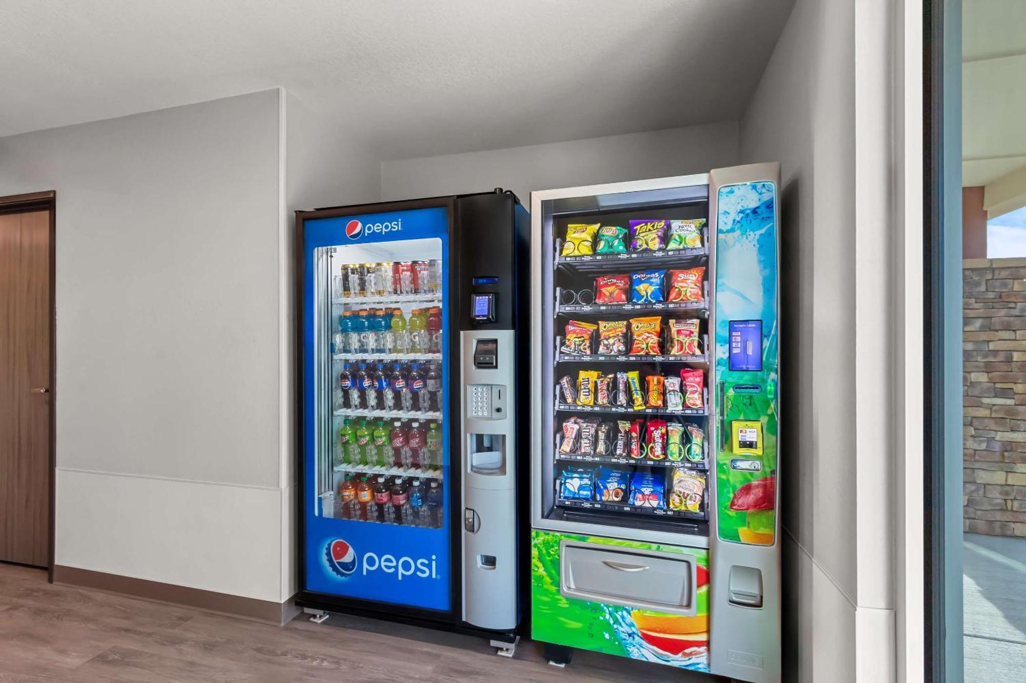 Woodspring Suites Gilbert - Mesa Gateway Airport Queen Creek Экстерьер фото